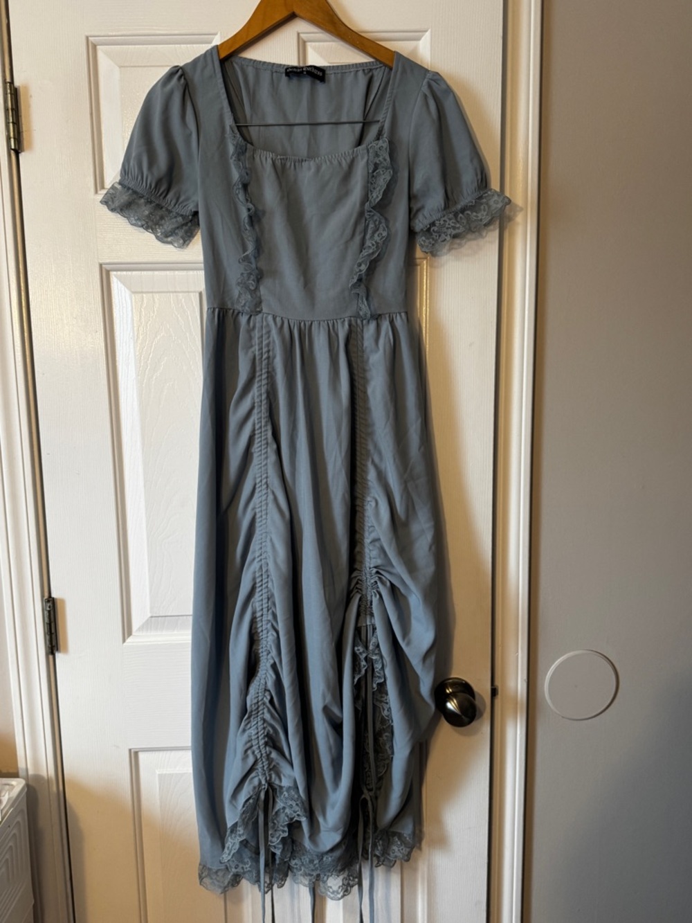 Scarlet Darkness Light Blue Victorian Renaissance Dress Small 0582
